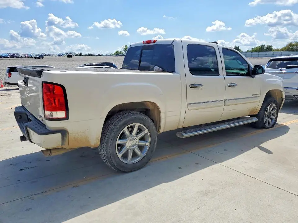 2011 GMC SIERRA K1500 DENALI  