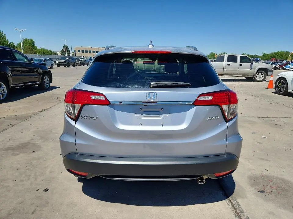 2022 HONDA HR-V EX  
