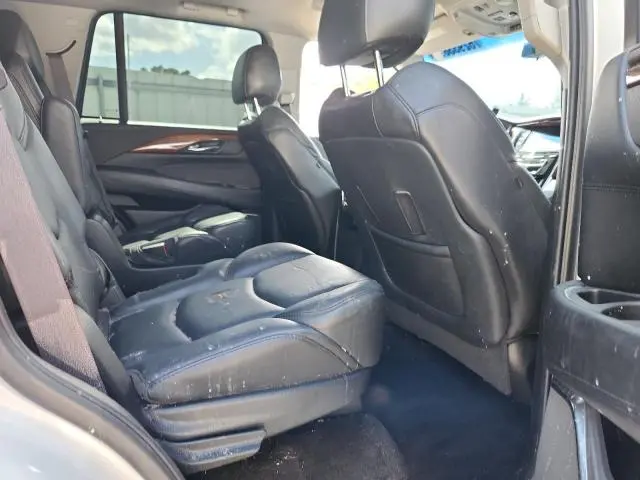 2017 CADILLAC ESCALADE LUXURY  