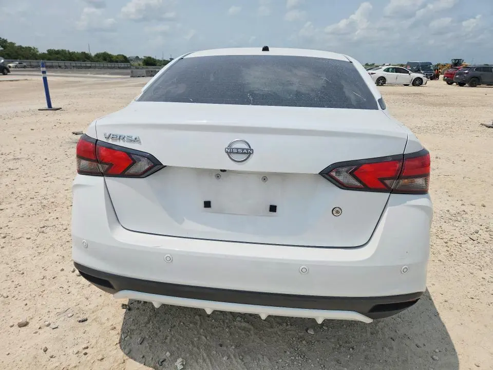 2025 NISSAN VERSA S  