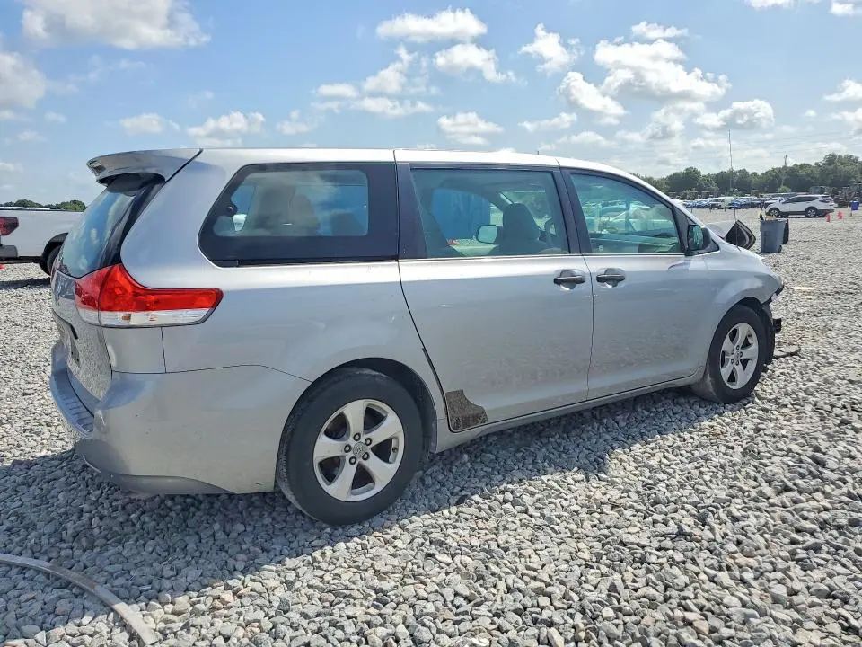 2012 TOYOTA SIENNA BASE 7-PASSENGER  
