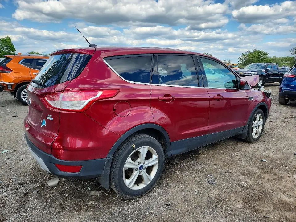 2016 FORD ESCAPE SE  
