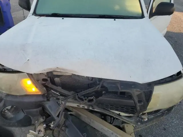 2011 TOYOTA TACOMA   