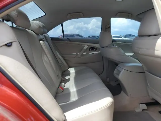 2011 TOYOTA CAMRY BASE  
