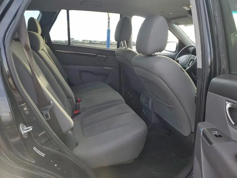 2010 HYUNDAI SANTA FE GLS  