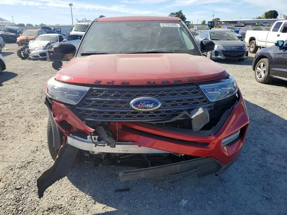 2021 FORD EXPLORER XLT  