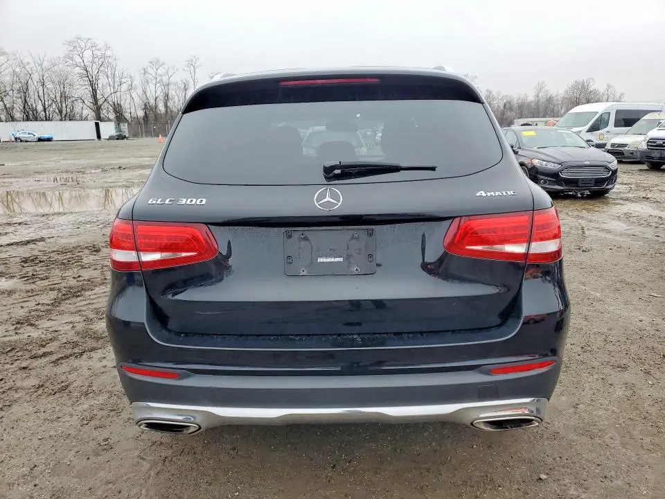 2018 MERCEDES-BENZ GLC 300 4MATIC  