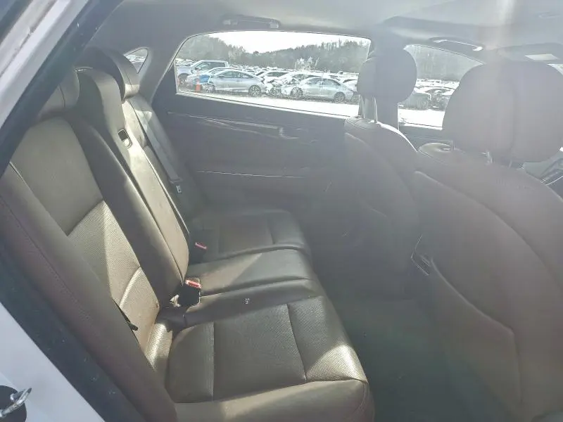 2014 HYUNDAI EQUUS SIGNATURE  