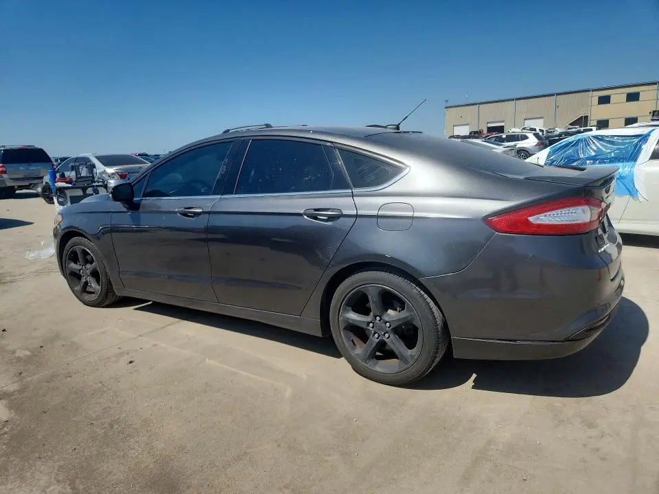 2016 FORD FUSION SE  