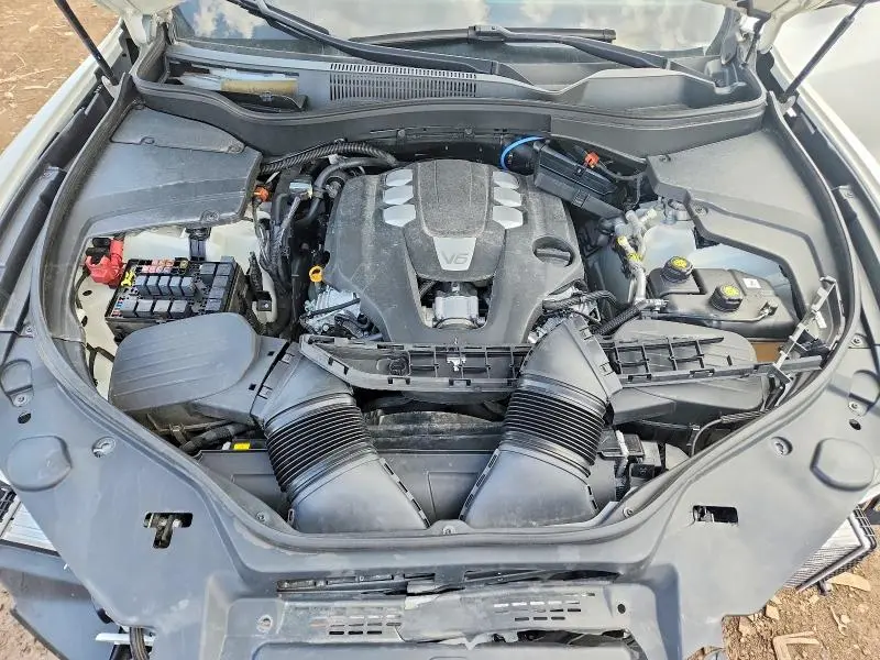 2022 MASERATI LEVANTE BASE  