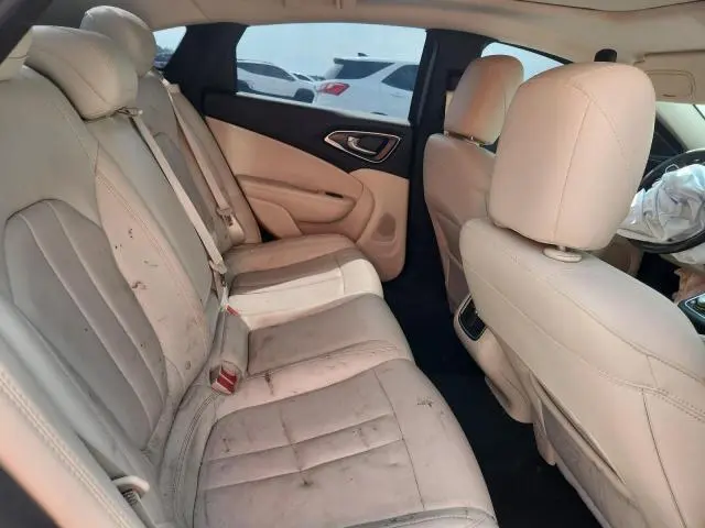 2016 CHRYSLER 200 C  