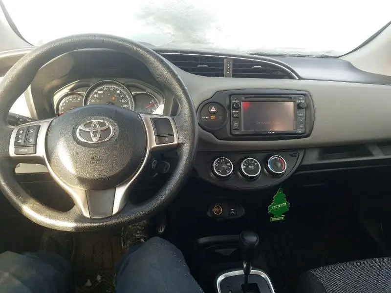 2017 TOYOTA YARIS   