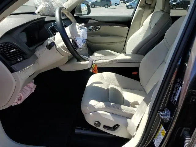 2023 VOLVO XC90 PLUS  