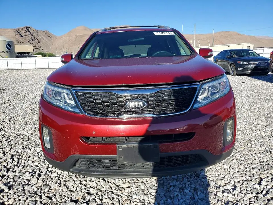 2014 KIA SORENTO LX  