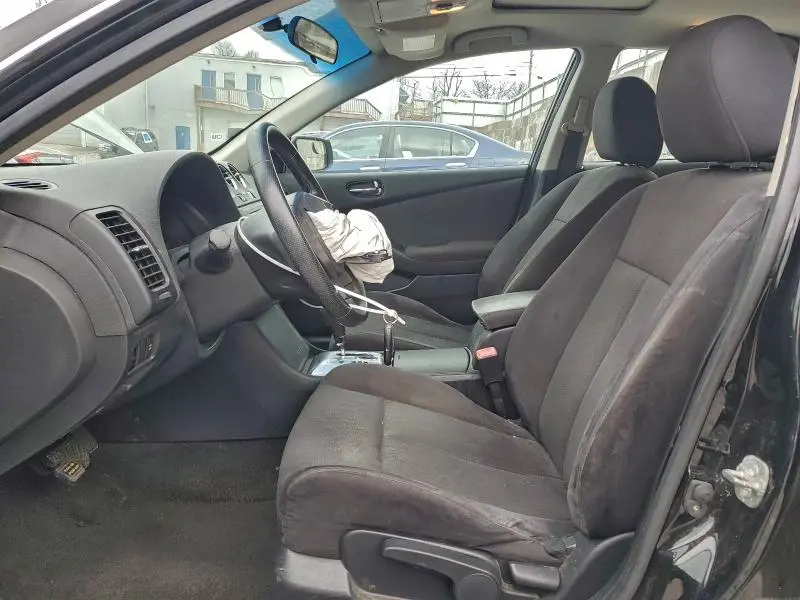 2010 NISSAN ALTIMA BASE  