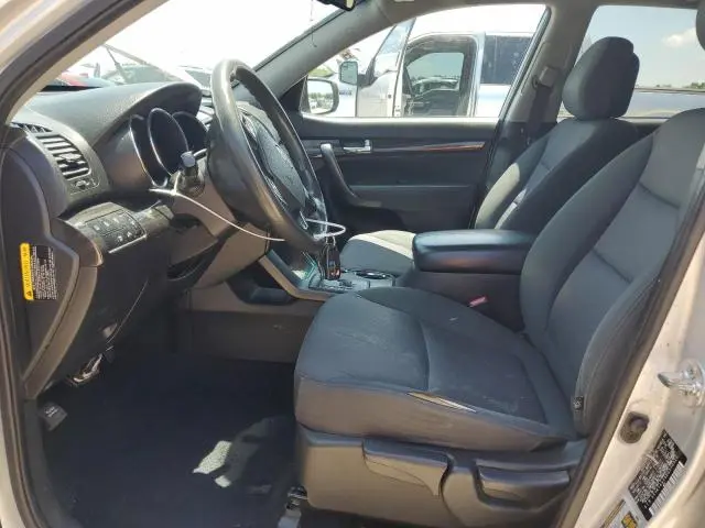 2013 KIA SORENTO LX  