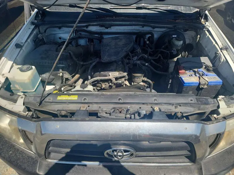 2011 TOYOTA TACOMA BASE  