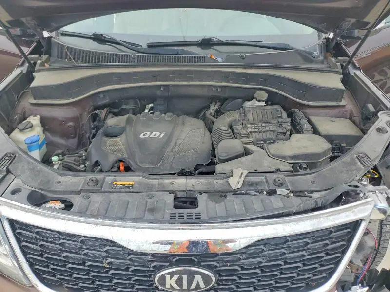 2014 KIA SORENTO LX  