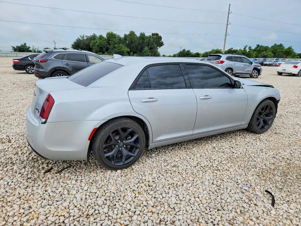 2022 CHRYSLER 300 S  