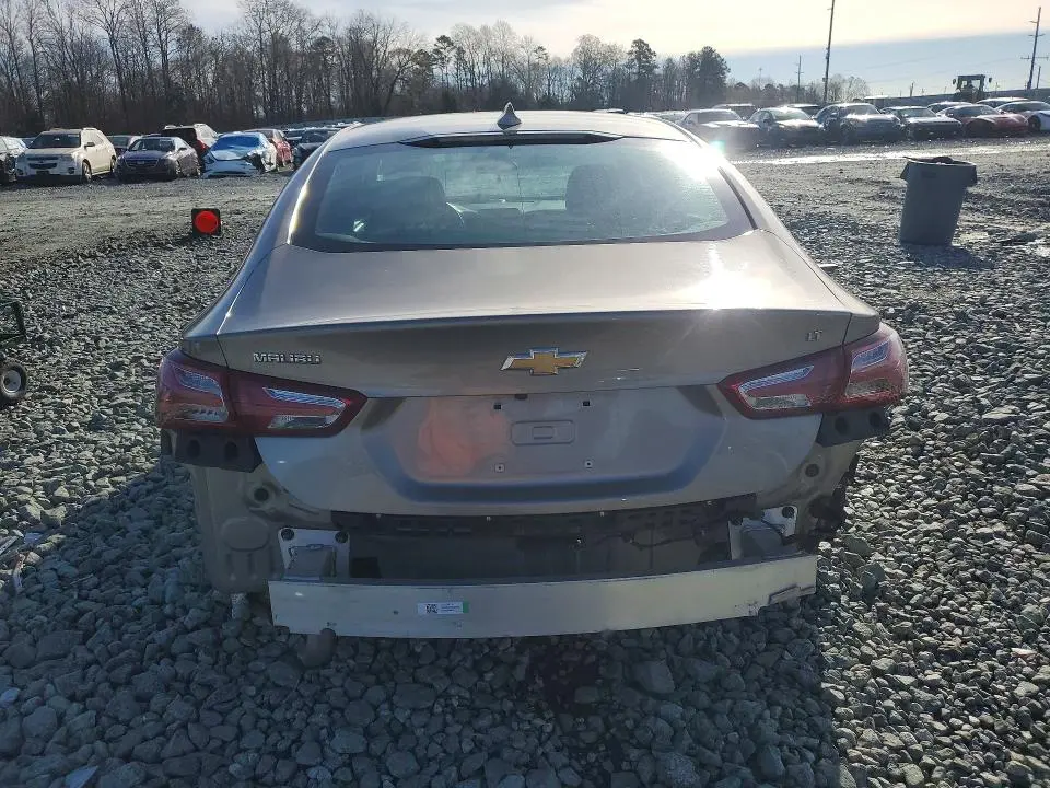 2022 CHEVROLET MALIBU LT  