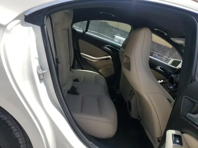 2015 MERCEDES-BENZ CLA 250  