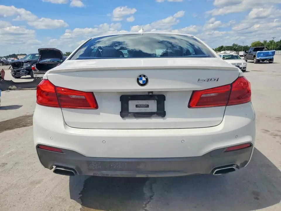 2017 BMW 540   