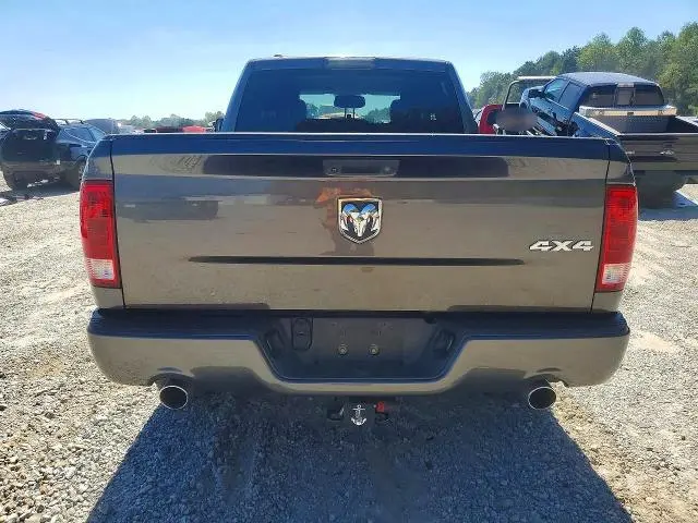2016 RAM 1500 ST  