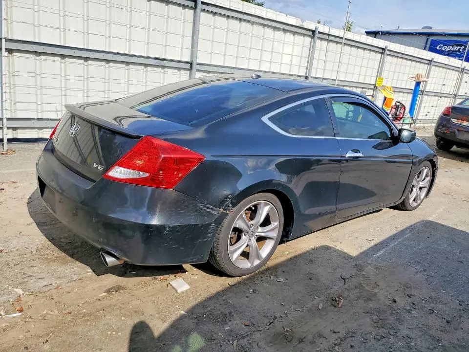 2011 HONDA ACCORD EXL  
