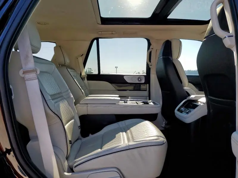 2020 LINCOLN NAVIGATOR BLACK LABEL  