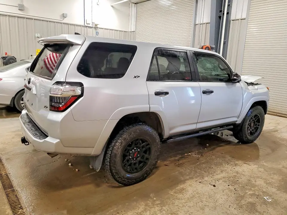 2018 TOYOTA 4RUNNER SR5 PREMIUM  