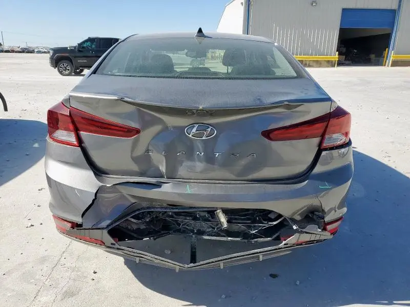 2019 HYUNDAI ELANTRA SEL  