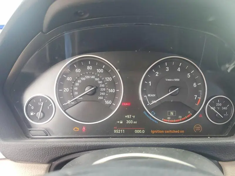 2016 BMW 320 I  