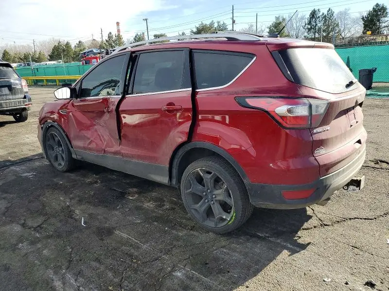 2017 FORD ESCAPE TITANIUM  