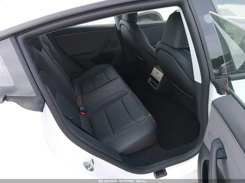 2026 TESLA MODEL 3 PREMIUM REAR-WHEEL DRIVE/REAR-WHEEL DRIVE