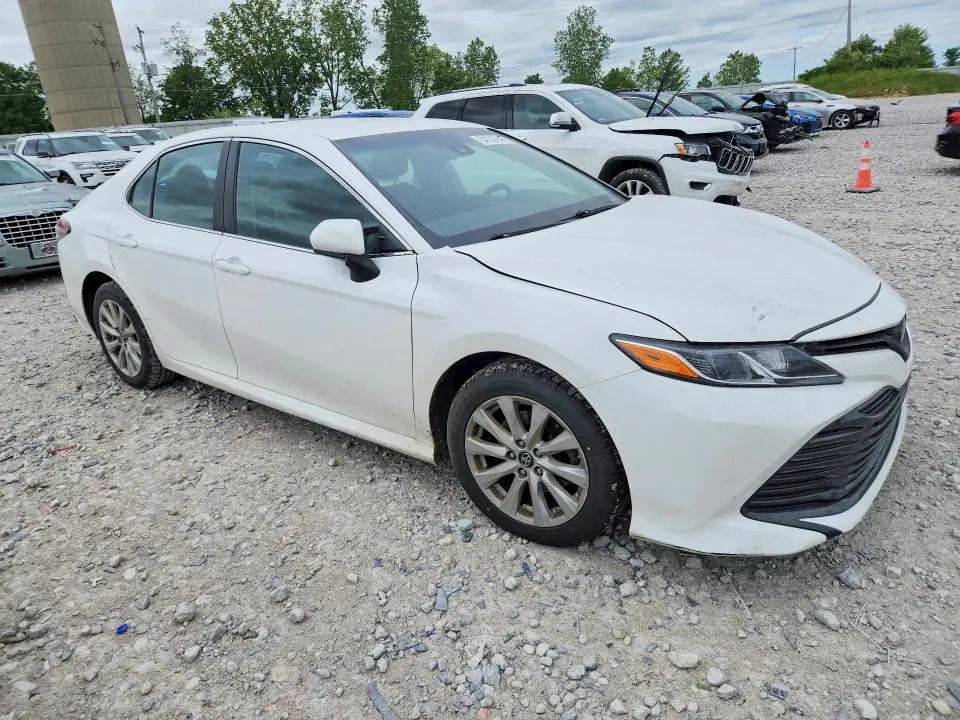 2018 TOYOTA CAMRY LE  