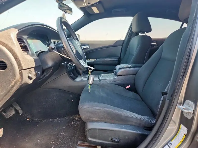 2012 DODGE CHARGER SE  