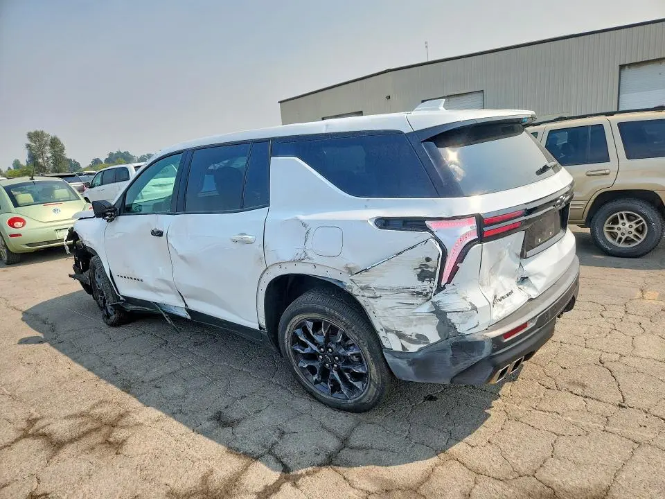 2024 CHEVROLET TRAVERSE LS  