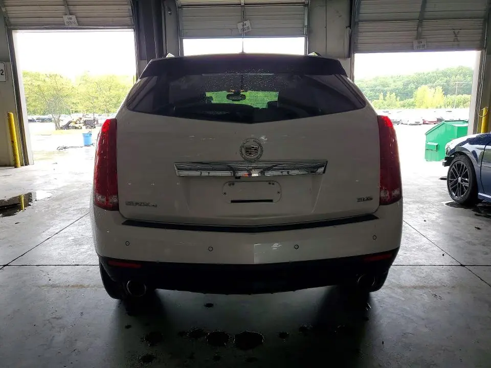 2016 CADILLAC SRX LUXURY COLLECTION  