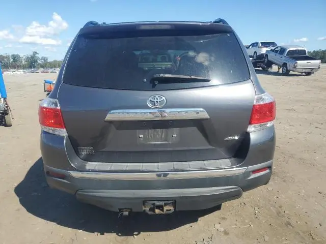 2011 TOYOTA HIGHLANDER BASE  