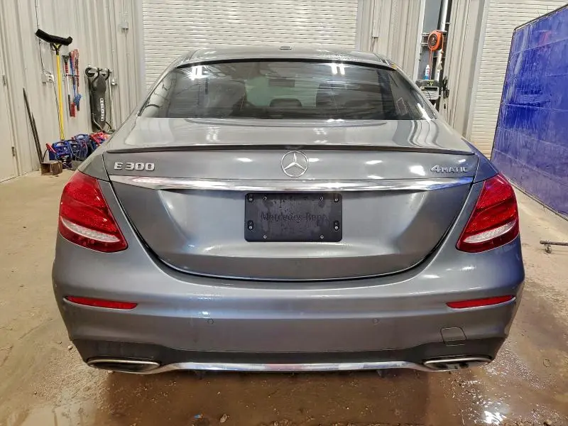 2017 MERCEDES-BENZ E 300 4MATIC  