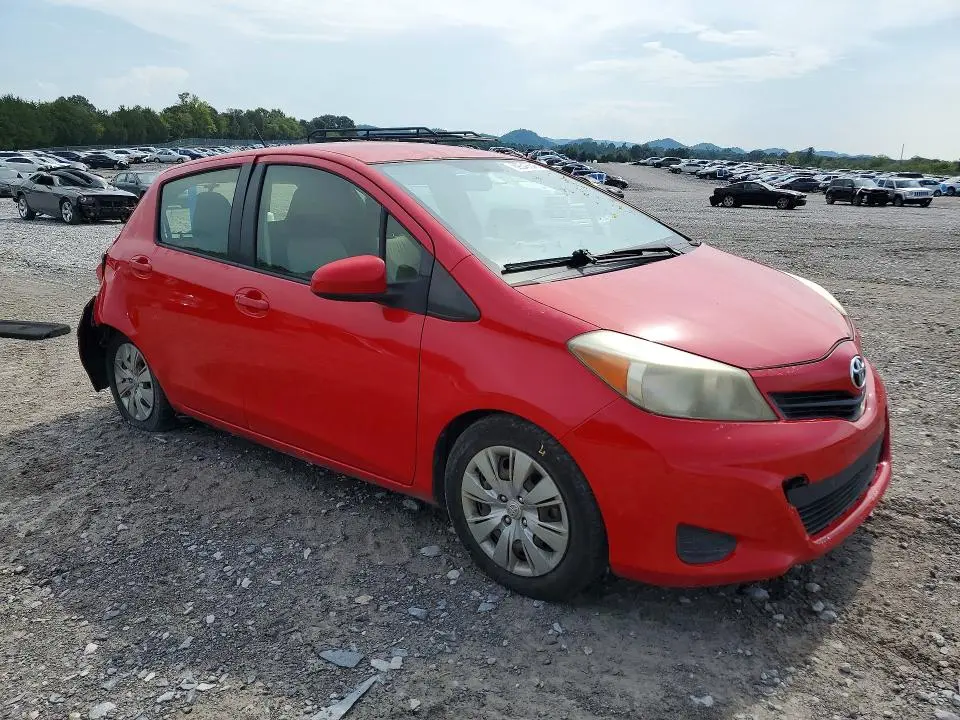 2013 TOYOTA YARIS 5-DOOR L  