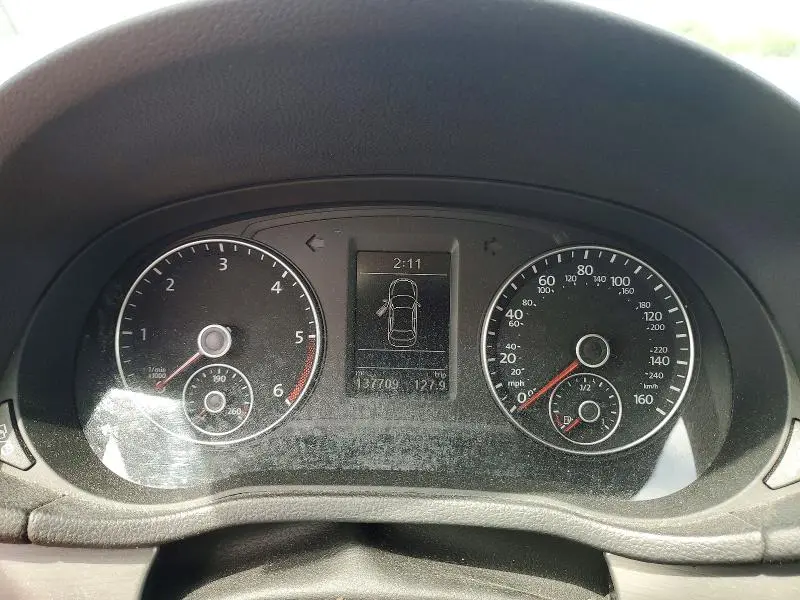 2015 VOLKSWAGEN PASSAT SE  