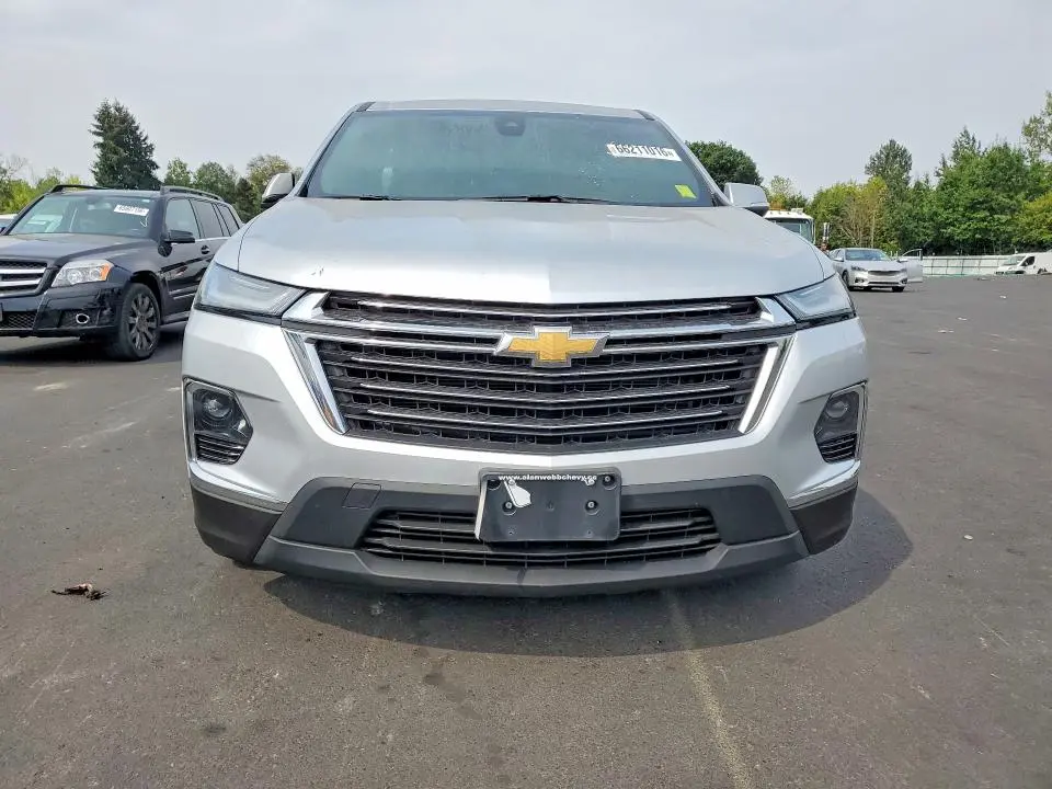 2022 CHEVROLET TRAVERSE LT  