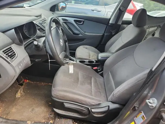 2014 HYUNDAI ELANTRA SE  