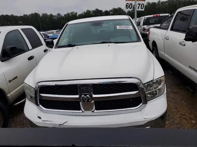 2017 RAM 1500 SLT  