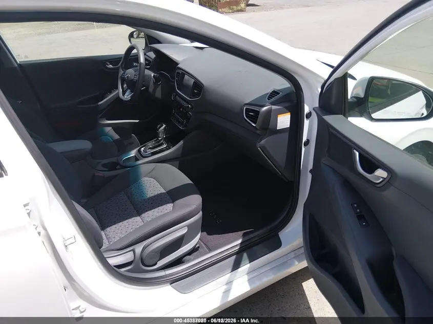 2019 HYUNDAI IONIQ HYBRID BLUE