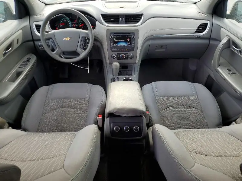 2017 CHEVROLET TRAVERSE LS  