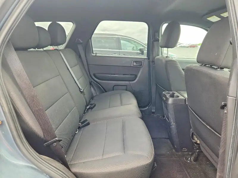 2012 FORD ESCAPE XLT  