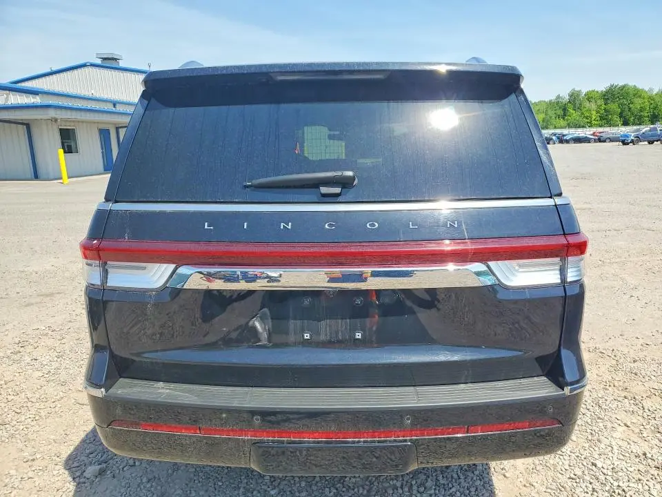 2024 LINCOLN NAVIGATOR L RESERVE  