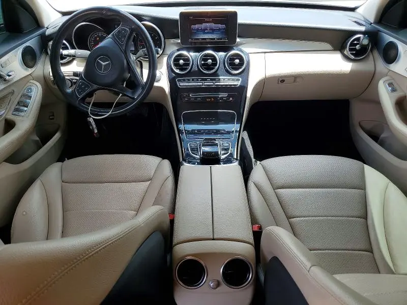 2016 MERCEDES-BENZ C 300  